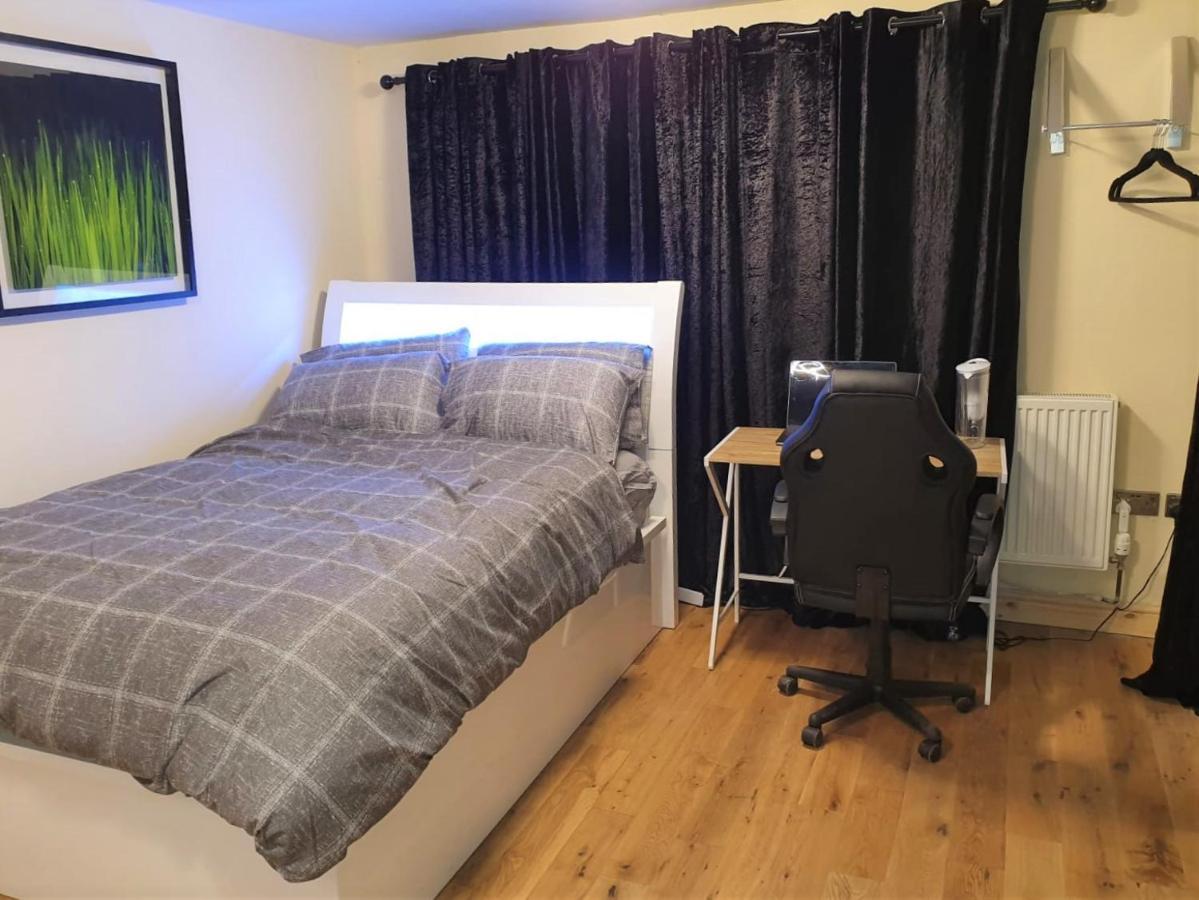 Umbrella Properties Private Apartment バーミンガム エクステリア 写真