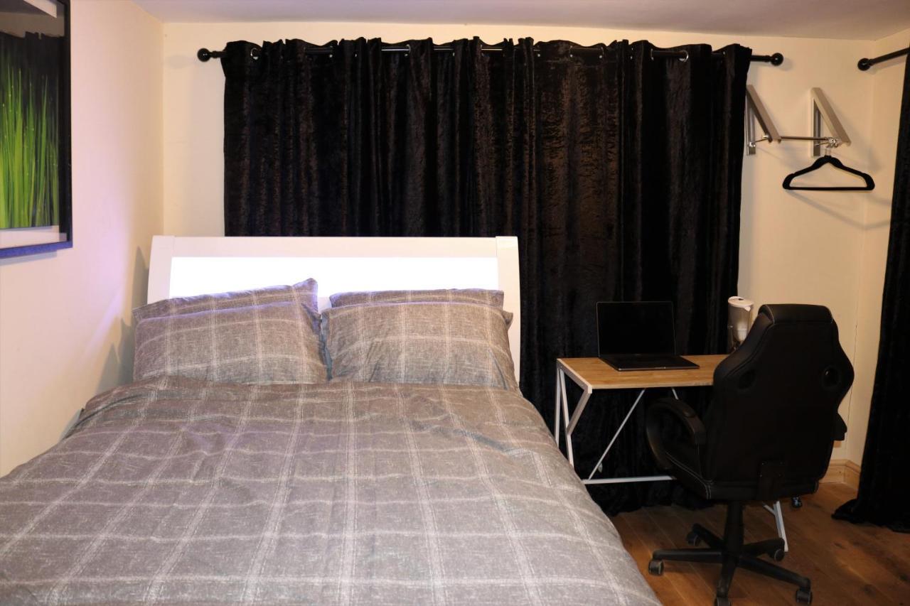 Umbrella Properties Private Apartment バーミンガム エクステリア 写真