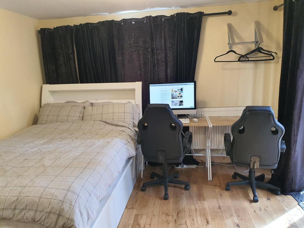 Umbrella Properties Private Apartment バーミンガム エクステリア 写真